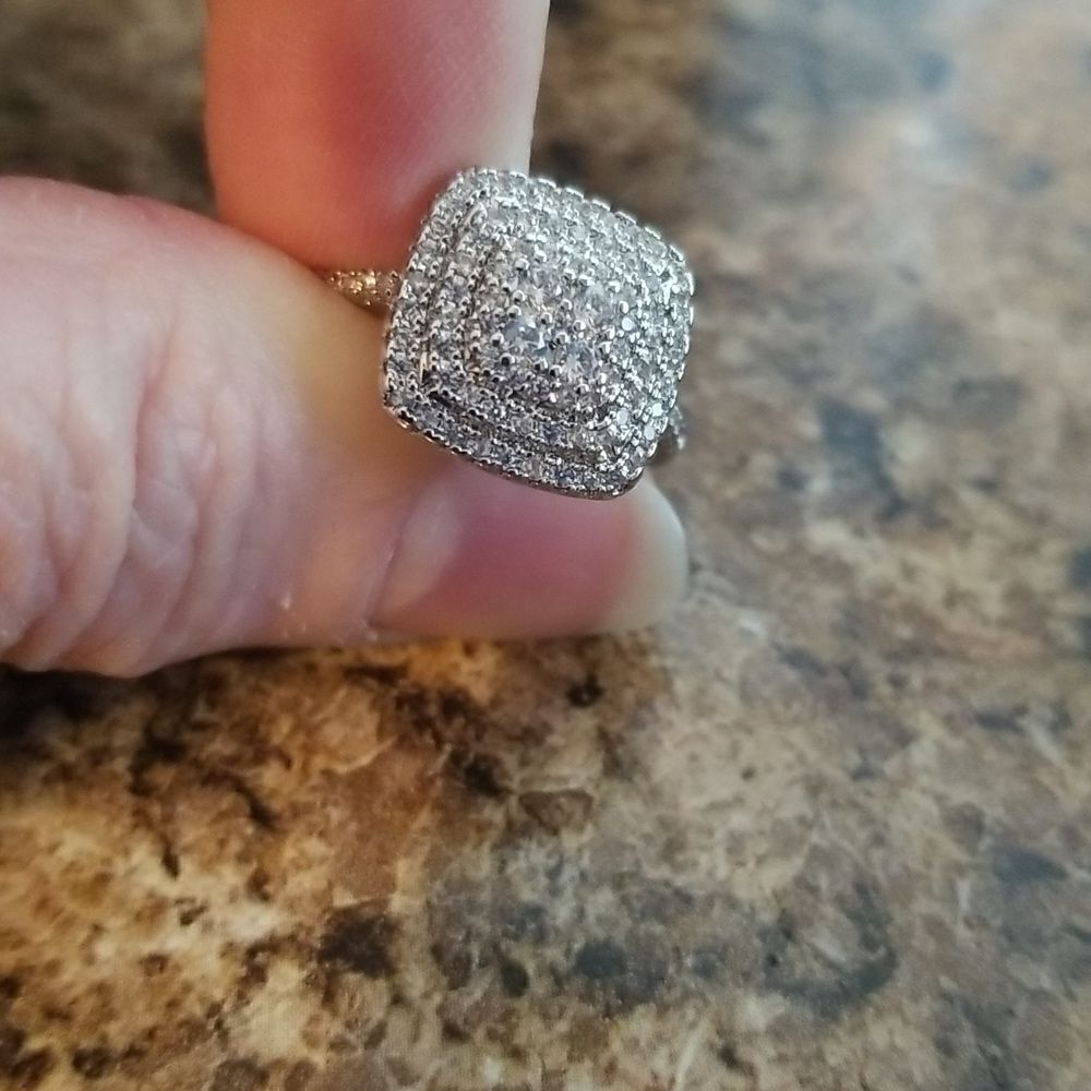 Zircon elegant square promise ring size 8 - Picture 4 of 11